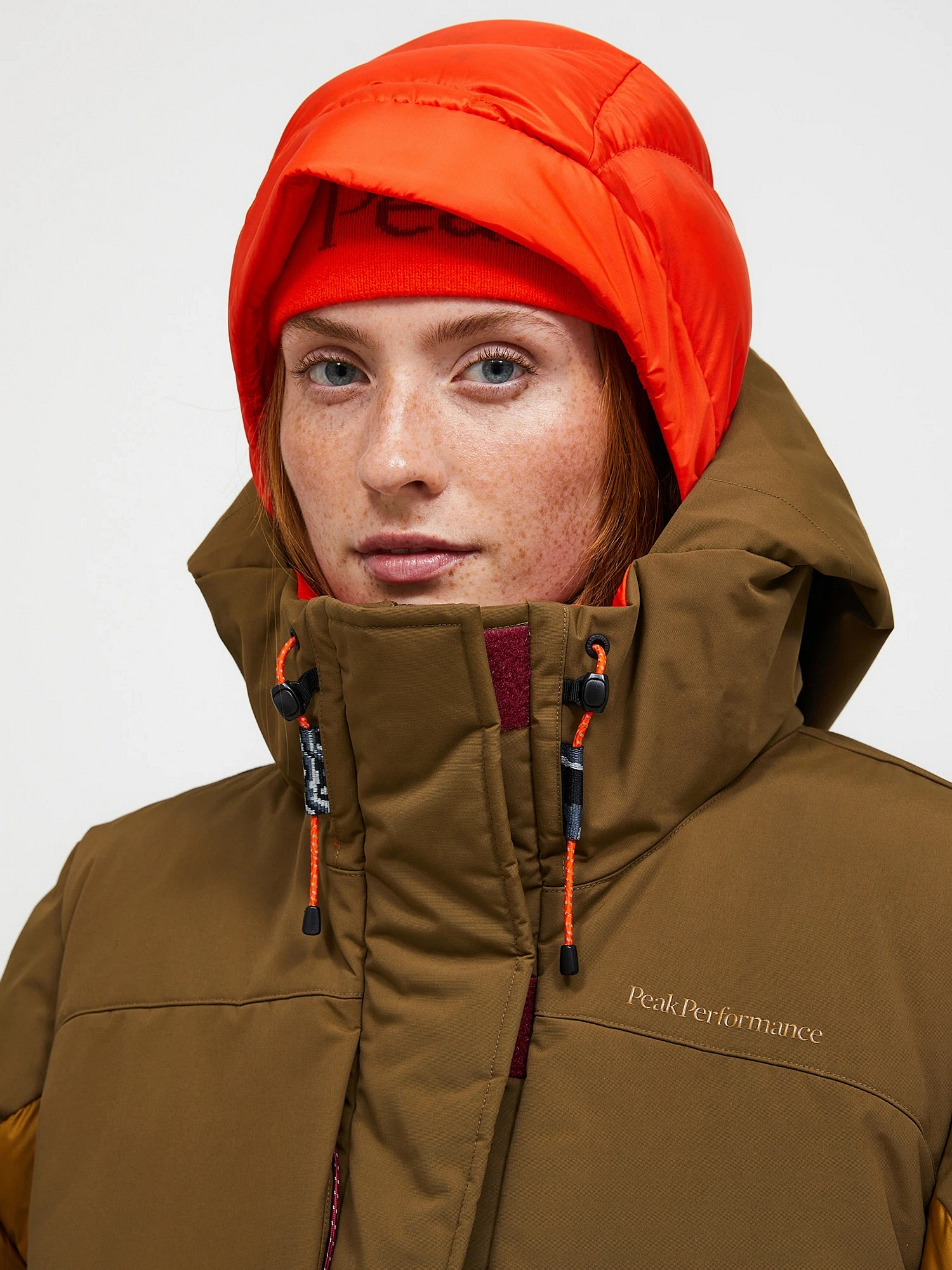 W Infusion Helium Down Parka (FW25) - Peak Performance Whistler